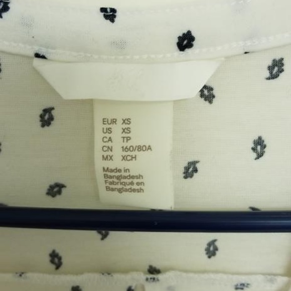 H&M Conscious Blouse - Picture 3 of 4